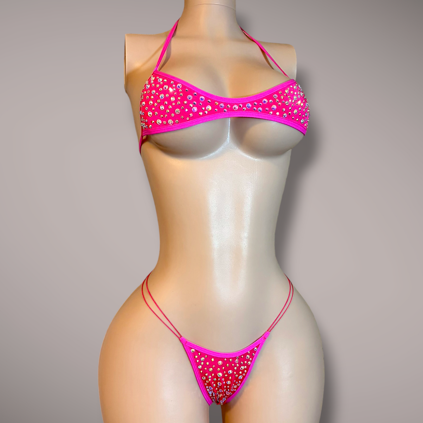 The Jade, Hot Pink Super Bling