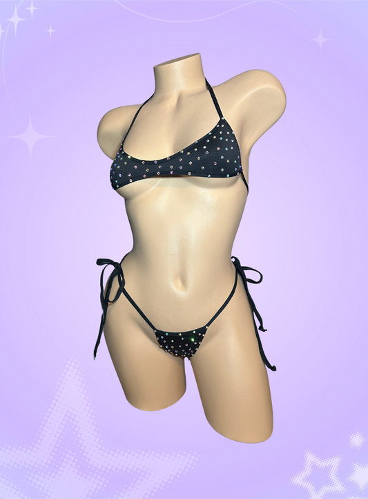 The Jade Bikini, Black