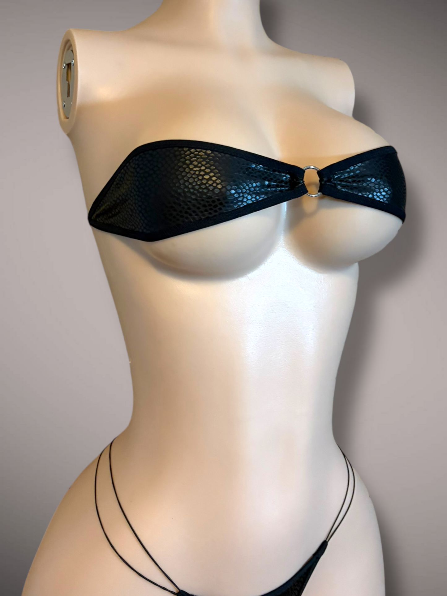 The Gianna, Black Snakeskin