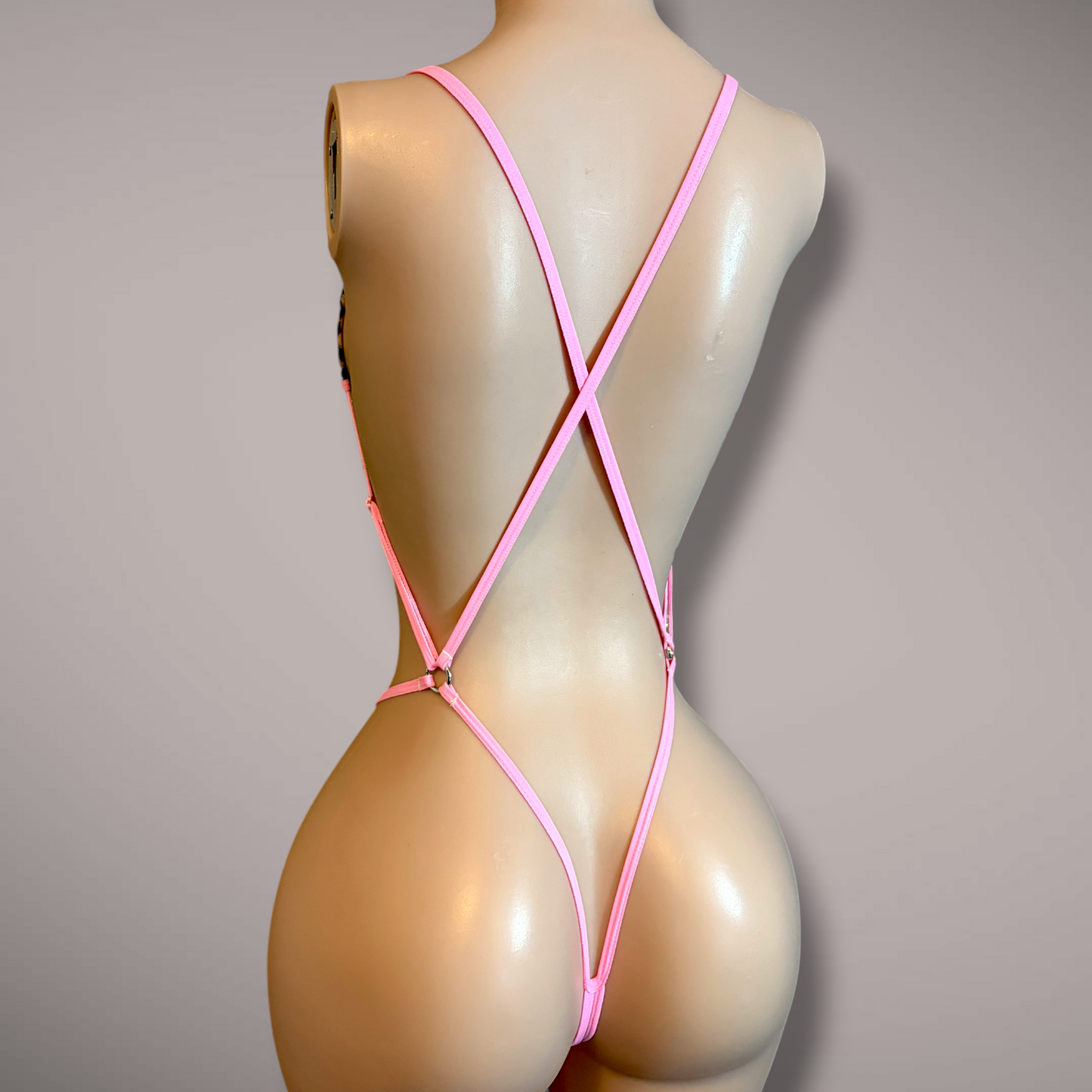 Mantis Slingshot One Piece, Cheetah & Pink