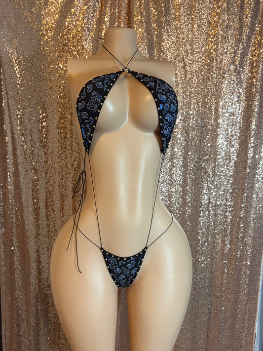 Black Paisley Madelyn